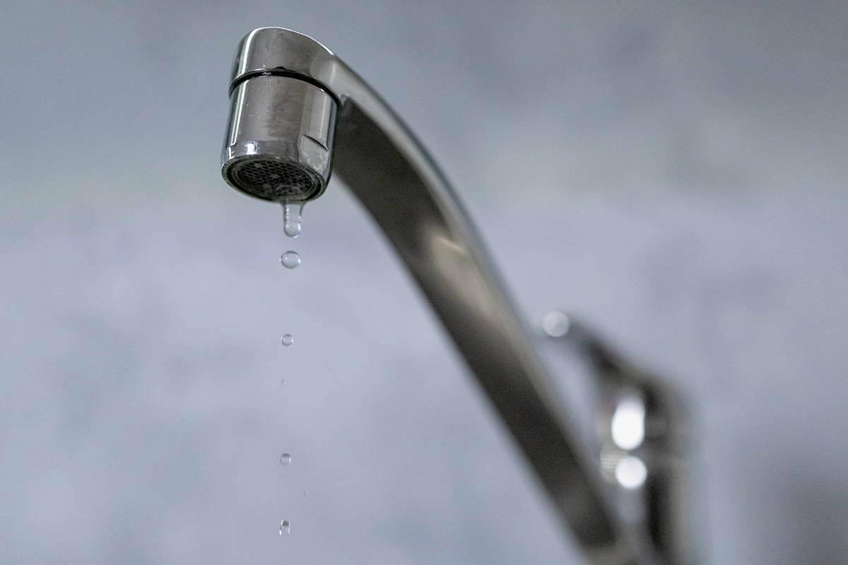 low water pressure in kitchen sink